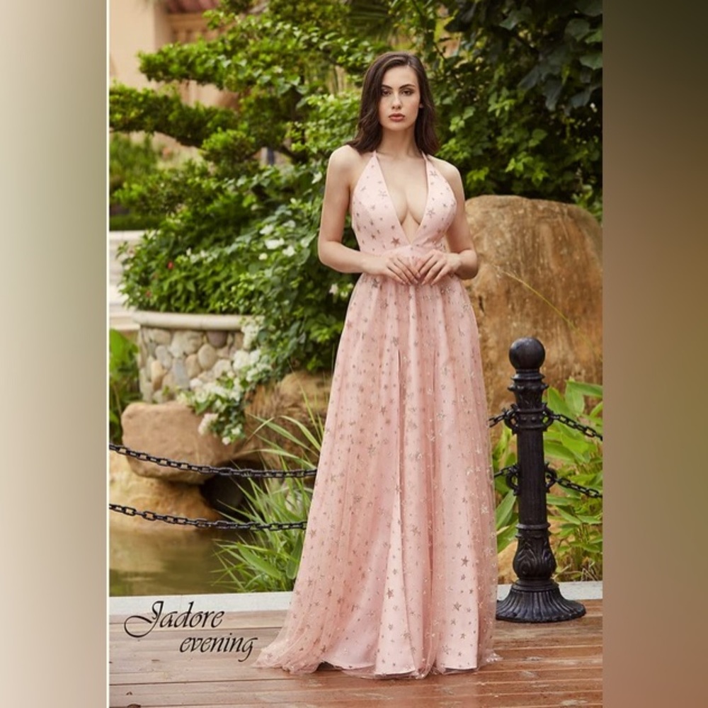 J’adore Prom / Grad Dress - J16033 - Sample Sale
